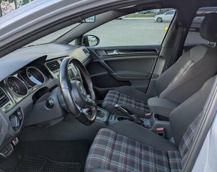 Серый Фольксваген Гольф ГТИ, объемом двигателя 1.98 л и пробегом 71 тыс. км за 16000 $, фото 12 на Automoto.ua