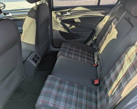 Серый Фольксваген Гольф ГТИ, объемом двигателя 1.98 л и пробегом 71 тыс. км за 16000 $, фото 27 на Automoto.ua