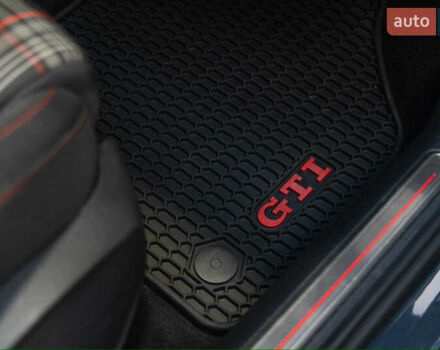 Серый Фольксваген Гольф ГТИ, объемом двигателя 2 л и пробегом 70 тыс. км за 20999 $, фото 26 на Automoto.ua