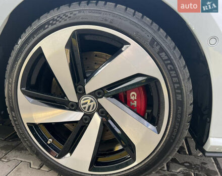 Серый Фольксваген Гольф ГТИ, объемом двигателя 1.98 л и пробегом 52 тыс. км за 23000 $, фото 8 на Automoto.ua