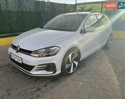 Серый Фольксваген Гольф ГТИ, объемом двигателя 1.98 л и пробегом 52 тыс. км за 23000 $, фото 2 на Automoto.ua
