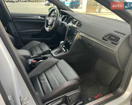 Серый Фольксваген Гольф ГТИ, объемом двигателя 1.98 л и пробегом 52 тыс. км за 23000 $, фото 4 на Automoto.ua