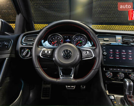 Серый Фольксваген Гольф ГТИ, объемом двигателя 2 л и пробегом 70 тыс. км за 20999 $, фото 25 на Automoto.ua