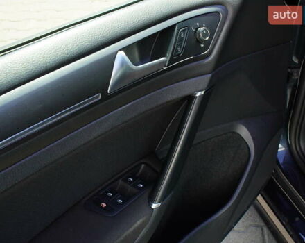 Сірий Фольксваген Гольф ГТІ, об'ємом двигуна 1.98 л та пробігом 167 тис. км за 16100 $, фото 11 на Automoto.ua