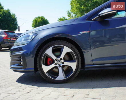 Серый Фольксваген Гольф ГТИ, объемом двигателя 2 л и пробегом 167 тыс. км за 15600 $, фото 4 на Automoto.ua