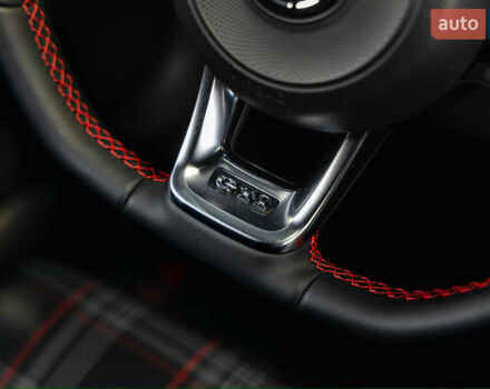 Серый Фольксваген Гольф ГТИ, объемом двигателя 2 л и пробегом 70 тыс. км за 20999 $, фото 16 на Automoto.ua