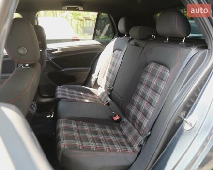 Серый Фольксваген Гольф ГТИ, объемом двигателя 1.98 л и пробегом 113 тыс. км за 17800 $, фото 6 на Automoto.ua