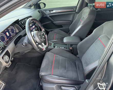 Серый Фольксваген Гольф ГТИ, объемом двигателя 1.98 л и пробегом 110 тыс. км за 23999 $, фото 8 на Automoto.ua