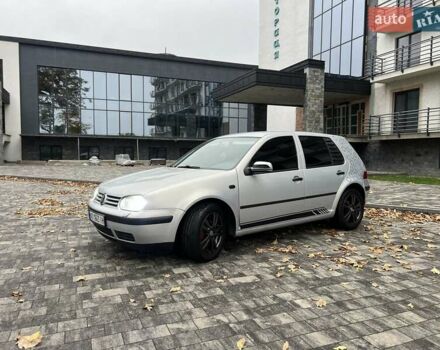 Сірий Фольксваген Гольф ГТІ, об'ємом двигуна 1.6 л та пробігом 263 тис. км за 4000 $, фото 1 на Automoto.ua