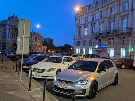 Фольксваген Гольф ГТИ 2017 в Одессе на Automoto.ua Серый Фольксваген Гольф ГТИ, объемом двигателя 1.98 л и пробегом 71 тыс. км за 16000 $, фото 1 на Automoto.ua