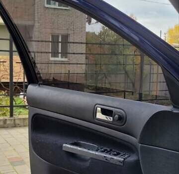 Синій Фольксваген Гольф ГТІ, об'ємом двигуна 1.6 л та пробігом 309 тис. км за 4600 $, фото 10 на Automoto.ua