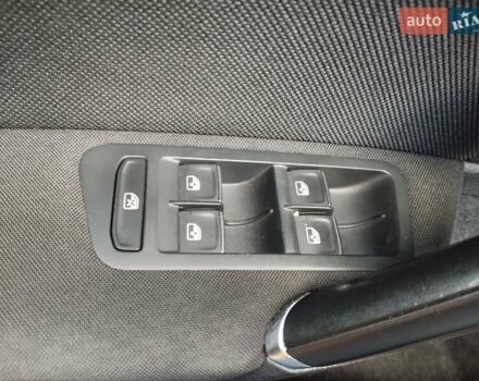 Синий Фольксваген Гольф ГТИ, объемом двигателя 1.98 л и пробегом 149 тыс. км за 16390 $, фото 15 на Automoto.ua