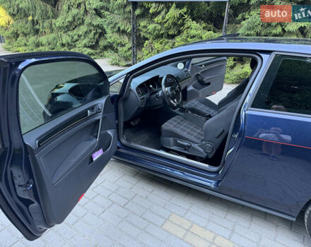 Синий Фольксваген Гольф ГТИ, объемом двигателя 1.98 л и пробегом 130 тыс. км за 13777 $, фото 18 на Automoto.ua