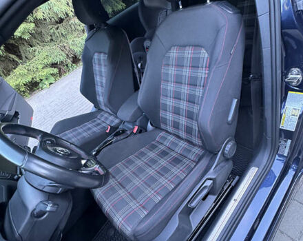 Синий Фольксваген Гольф ГТИ, объемом двигателя 1.98 л и пробегом 130 тыс. км за 13777 $, фото 20 на Automoto.ua