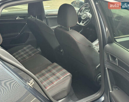 Синий Фольксваген Гольф ГТИ, объемом двигателя 2 л и пробегом 118 тыс. км за 22700 $, фото 15 на Automoto.ua