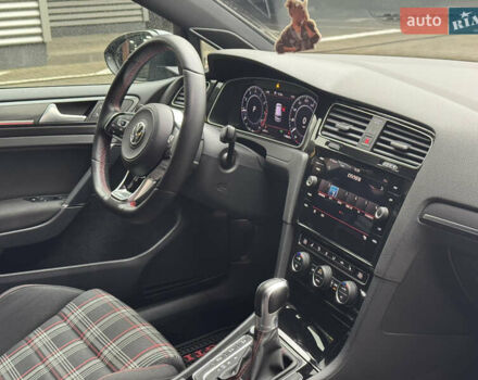 Синий Фольксваген Гольф ГТИ, объемом двигателя 2 л и пробегом 118 тыс. км за 22700 $, фото 19 на Automoto.ua