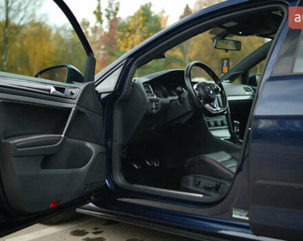 Синий Фольксваген Гольф ГТИ, объемом двигателя 1.98 л и пробегом 64 тыс. км за 16000 $, фото 7 на Automoto.ua