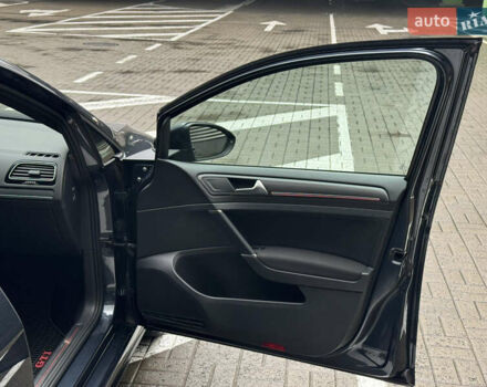 Синий Фольксваген Гольф ГТИ, объемом двигателя 2 л и пробегом 118 тыс. км за 22700 $, фото 16 на Automoto.ua