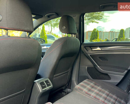 Синій Фольксваген Гольф ГТІ, об'ємом двигуна 1.98 л та пробігом 75 тис. км за 15850 $, фото 23 на Automoto.ua