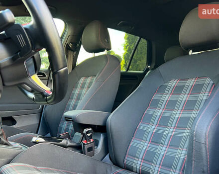 Синій Фольксваген Гольф ГТІ, об'ємом двигуна 1.98 л та пробігом 75 тис. км за 15850 $, фото 10 на Automoto.ua