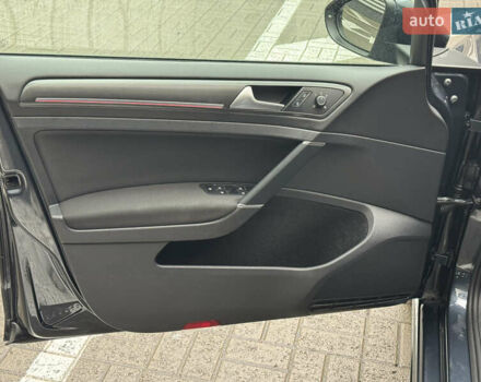 Синий Фольксваген Гольф ГТИ, объемом двигателя 2 л и пробегом 118 тыс. км за 22700 $, фото 10 на Automoto.ua