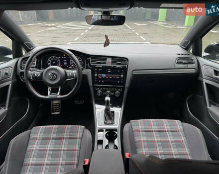 Синий Фольксваген Гольф ГТИ, объемом двигателя 2 л и пробегом 118 тыс. км за 22700 $, фото 22 на Automoto.ua