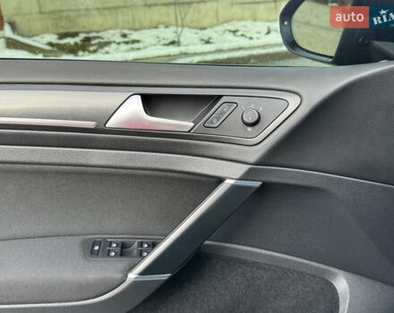 Зеленый Фольксваген Гольф ГТИ, объемом двигателя 1.98 л и пробегом 61 тыс. км за 18500 $, фото 17 на Automoto.ua