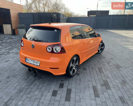Оранжевый Фольксваген Гольф ГТИ, объемом двигателя 2 л и пробегом 290 тыс. км за 8999 $, фото 2 на Automoto.ua
