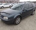 Серый Фольксваген Гольф 4, объемом двигателя 1.6 л и пробегом 299 тыс. км за 4490 $, фото 1 на Automoto.ua