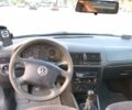 Синій Фольксваген Гольф 4, об'ємом двигуна 1.6 л та пробігом 255 тис. км за 1900 $, фото 1 на Automoto.ua