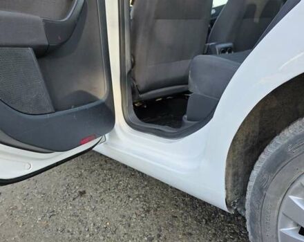 Белый Фольксваген Гольф Плюс, объемом двигателя 1.9 л и пробегом 295 тыс. км за 5600 $, фото 20 на Automoto.ua