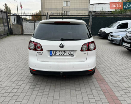Білий Фольксваген Golf Plus, об'ємом двигуна 1.6 л та пробігом 210 тис. км за 6200 $, фото 4 на Automoto.ua