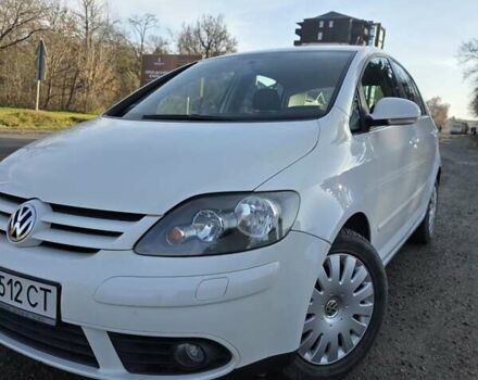 Белый Фольксваген Гольф Плюс, объемом двигателя 1.9 л и пробегом 295 тыс. км за 5600 $, фото 13 на Automoto.ua