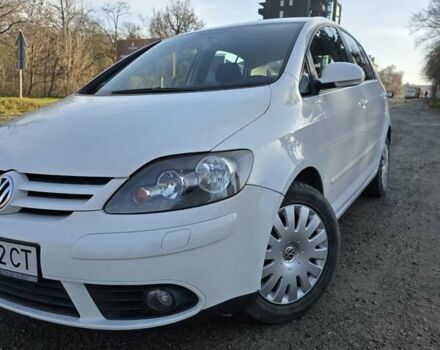 Белый Фольксваген Гольф Плюс, объемом двигателя 1.9 л и пробегом 295 тыс. км за 5600 $, фото 11 на Automoto.ua