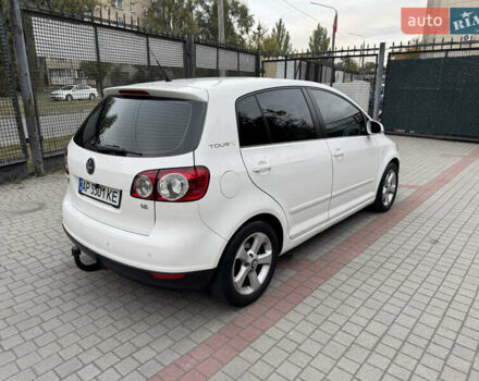 Білий Фольксваген Golf Plus, об'ємом двигуна 1.6 л та пробігом 210 тис. км за 6200 $, фото 5 на Automoto.ua
