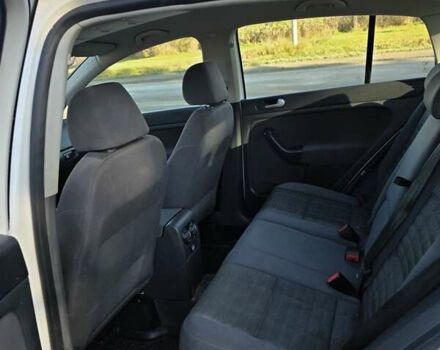 Білий Фольксваген Golf Plus, об'ємом двигуна 1.9 л та пробігом 295 тис. км за 5600 $, фото 17 на Automoto.ua