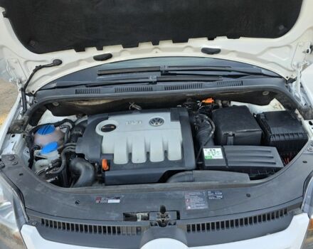 Білий Фольксваген Golf Plus, об'ємом двигуна 1.9 л та пробігом 295 тис. км за 5600 $, фото 20 на Automoto.ua