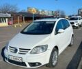 Белый Фольксваген Гольф Плюс, объемом двигателя 1.4 л и пробегом 210 тыс. км за 7000 $, фото 1 на Automoto.ua