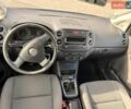 Білий Фольксваген Golf Plus, об'ємом двигуна 1.6 л та пробігом 250 тис. км за 6850 $, фото 21 на Automoto.ua