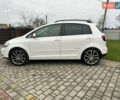 Белый Фольксваген Гольф Плюс, объемом двигателя 1.4 л и пробегом 167 тыс. км за 6500 $, фото 13 на Automoto.ua