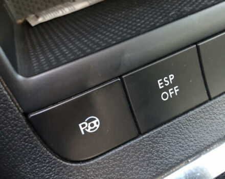 Белый Фольксваген Гольф Плюс, объемом двигателя 1.6 л и пробегом 280 тыс. км за 8200 $, фото 30 на Automoto.ua