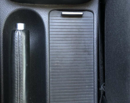 Белый Фольксваген Гольф Плюс, объемом двигателя 1.6 л и пробегом 280 тыс. км за 8200 $, фото 27 на Automoto.ua