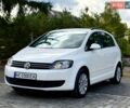 Белый Фольксваген Гольф Плюс, объемом двигателя 1.6 л и пробегом 290 тыс. км за 8200 $, фото 8 на Automoto.ua