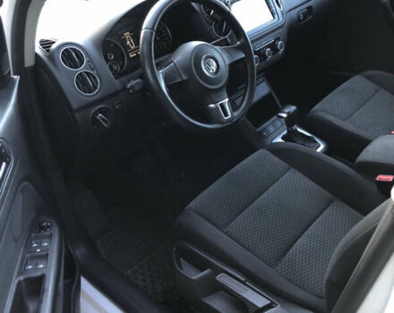 Белый Фольксваген Гольф Плюс, объемом двигателя 1.6 л и пробегом 280 тыс. км за 8200 $, фото 11 на Automoto.ua