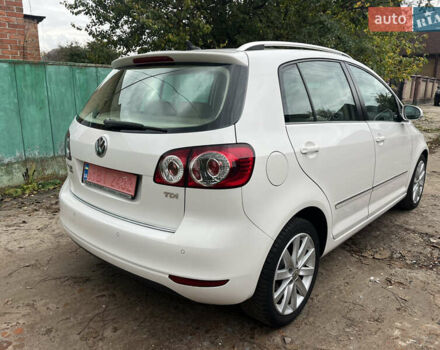 Белый Фольксваген Гольф Плюс, объемом двигателя 1.6 л и пробегом 195 тыс. км за 8950 $, фото 12 на Automoto.ua