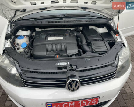 Белый Фольксваген Гольф Плюс, объемом двигателя 1.6 л и пробегом 236 тыс. км за 7500 $, фото 74 на Automoto.ua
