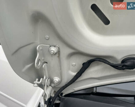 Белый Фольксваген Гольф Плюс, объемом двигателя 1.6 л и пробегом 236 тыс. км за 7500 $, фото 78 на Automoto.ua