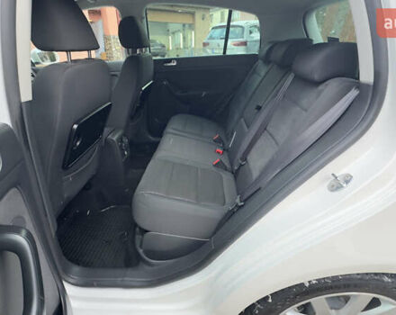 Белый Фольксваген Гольф Плюс, объемом двигателя 1.4 л и пробегом 188 тыс. км за 8850 $, фото 40 на Automoto.ua