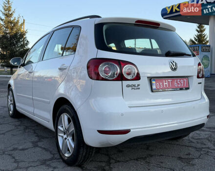Белый Фольксваген Гольф Плюс, объемом двигателя 1.6 л и пробегом 200 тыс. км за 7999 $, фото 14 на Automoto.ua