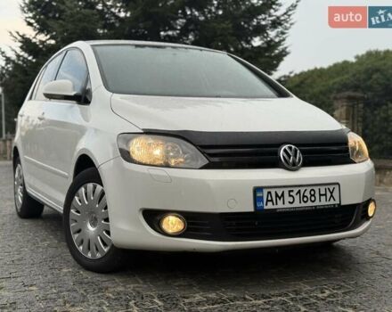 Білий Фольксваген Golf Plus, об'ємом двигуна 1.39 л та пробігом 288 тис. км за 6350 $, фото 13 на Automoto.ua